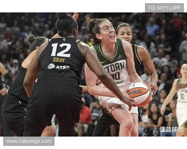 天空与风暴的较量史诗般的比分对决与精彩瞬间回顾