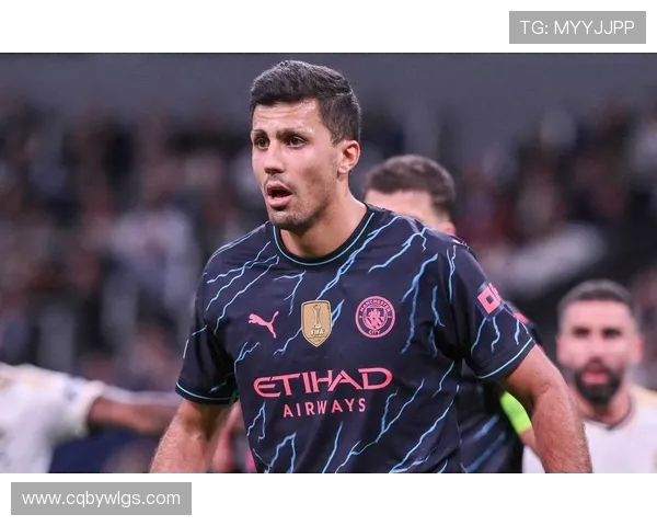 罗德里在曼城的崛起之路与他对球队战术的深远影响 罗德里在曼城的崛起之路与他对球队战术的深远影响