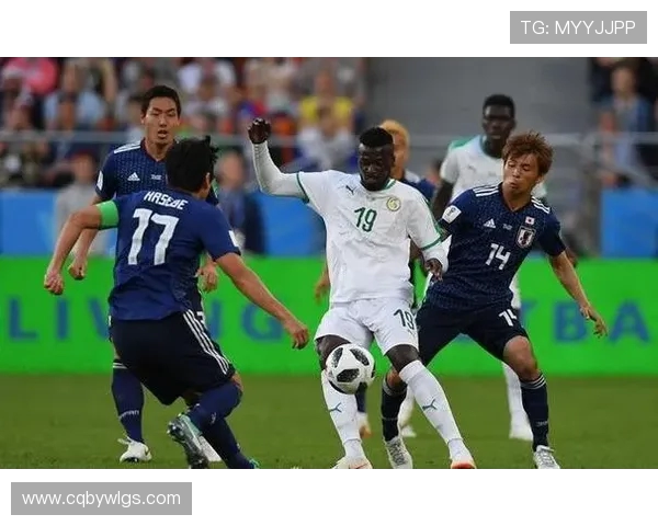 南京足球队在挑战赛中的默契配合与战术执行分析