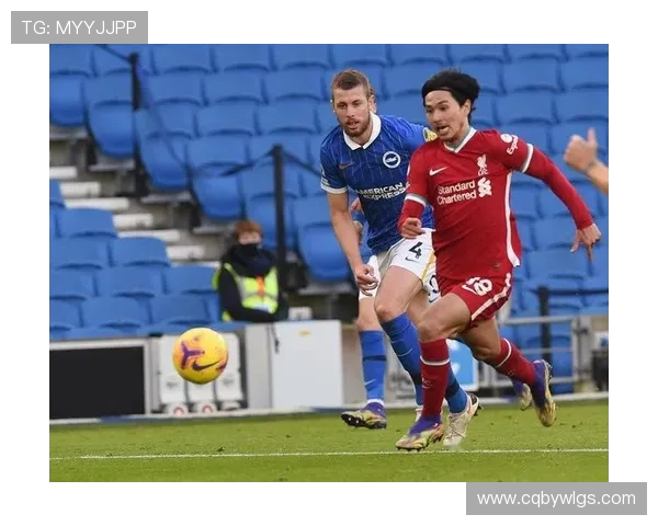 深入分析成都攀岩队边路渗透战术的独特魅力与实战应用