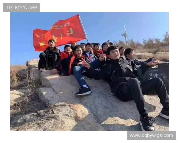 攀岩人生的深度对话：周丽如何在高峰与挑战中找到自我